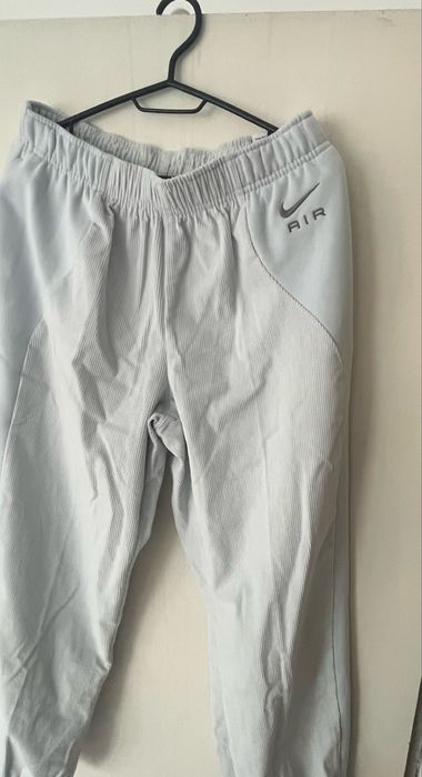 Оригинално дамско долнище NIKE