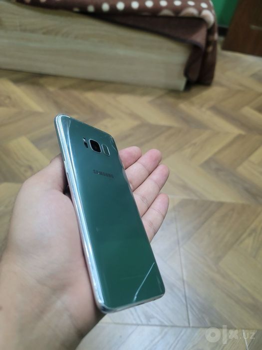Iphone s8 sotiladi