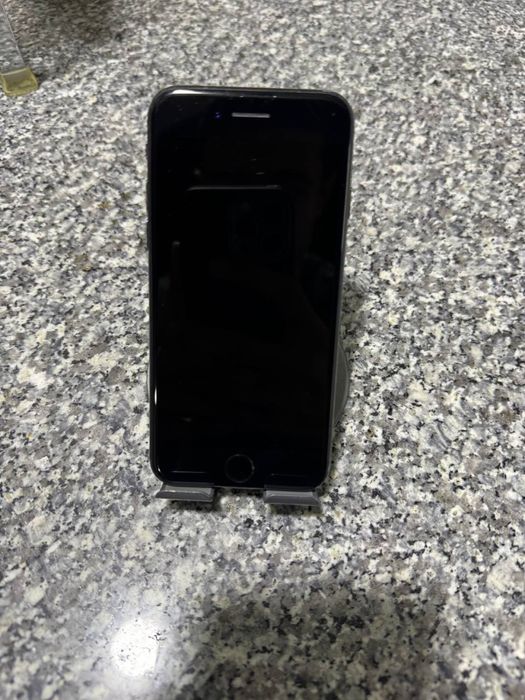 Iphone 7 32 гб 67% емкость