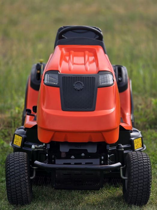 Tractoras gazon iarba defrisator vegetatie Profesional  Ariens Echotrak Kawasaki 2 cilindrii 620 cm3 3 cuțite Ca NOU!!