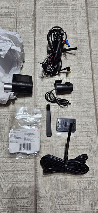 Camera auto fata-spate 70 mai