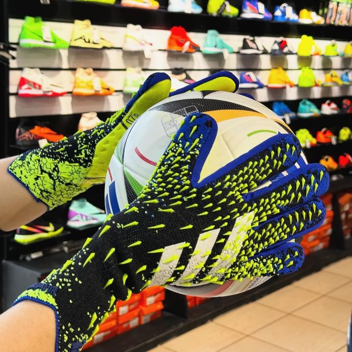 Adidas Predator PRO 23 перчатки для вратаря 7, 8, 9 размер