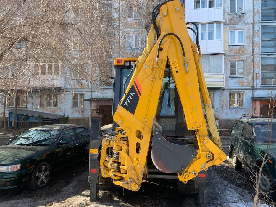 Услуги экскаватора погрузчика,петушок,3в1