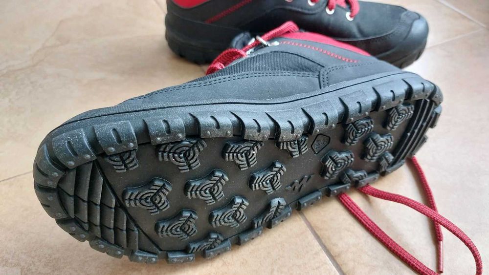 Нови непромокаеми зимни обувки Decathlon SH100, №36