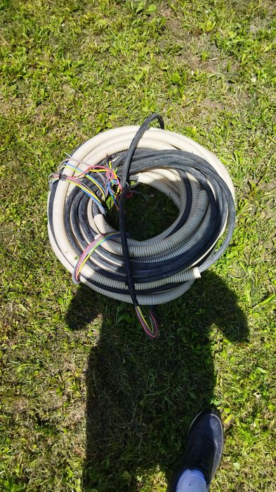 Кабель силовой 5 жильный  50метров, гофра кабелегон