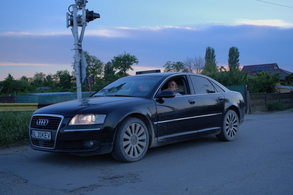 Vând sau schimb audi a8 din 2006