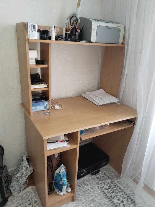 Компьютерный стол