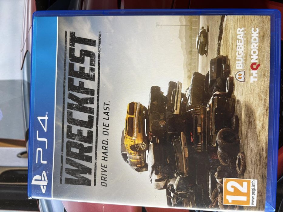 Игра за PS4 Wreckfest