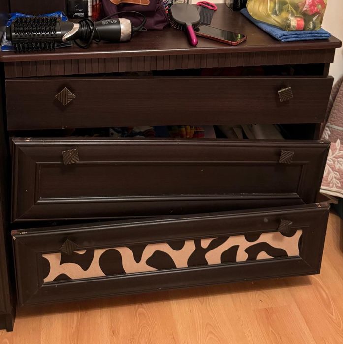 Жиһаз жақсы күйде сатылады!