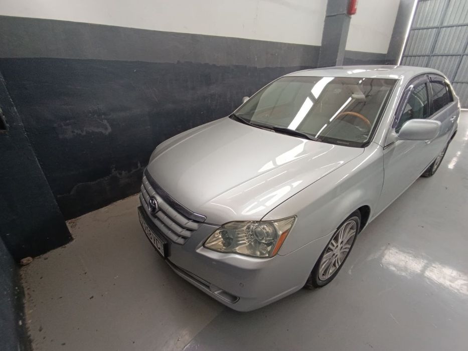 Тойотта авалон лимитед