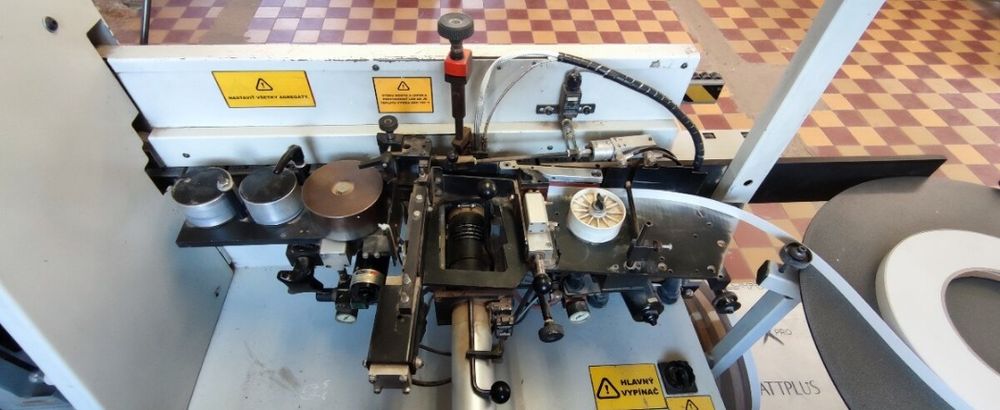 masina de aplicat cant abs Holzher