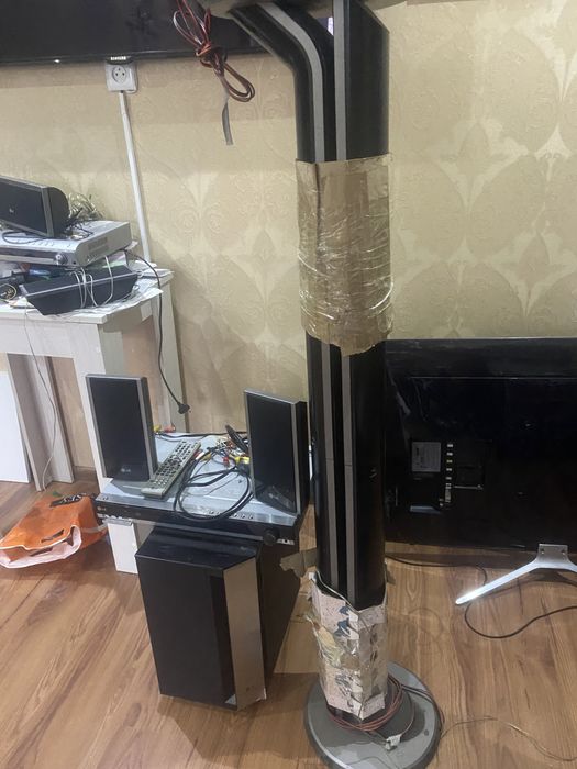 Домашний кинотеатр и караоке .