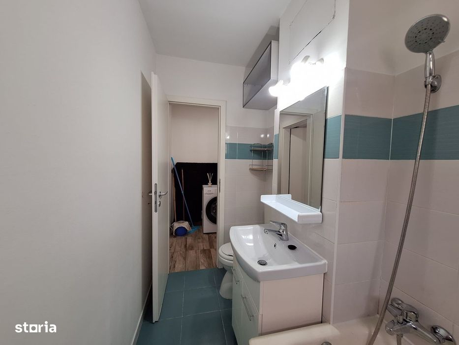 Apartamet 3 camere-67 mp-Etaj 2-Centrala proprie-Mobilat si utilat-Sag