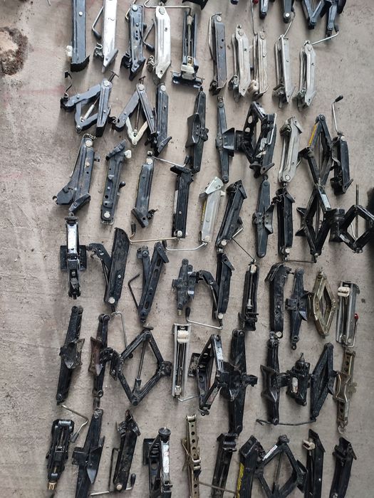 Домкраты оригинальные из Европы