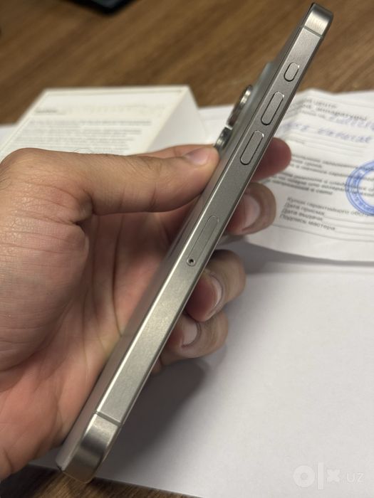 Iphone 15Pro Max Titan Sim+E'sim B85%