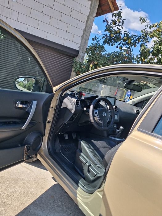 4400€ negociabil   Nissan Qashqai J 10 2007