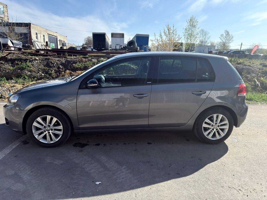 Volkswagen Golf 6 1.2 TSI – 2011 – Benzină – Întreținut – 4700€