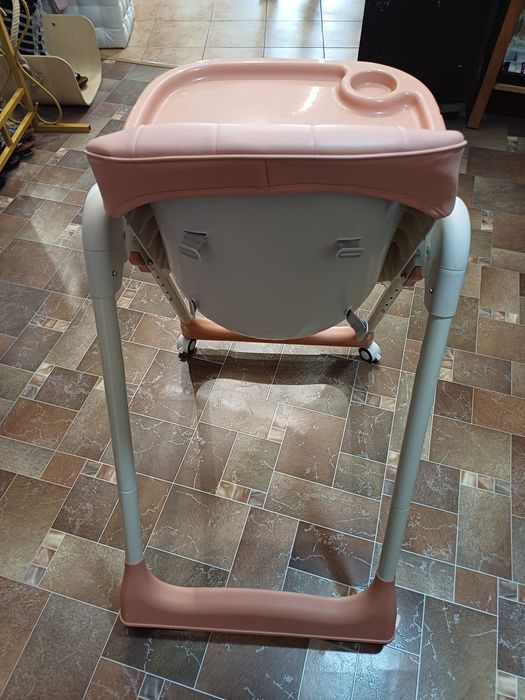 Scaun de copil mic pentru mancat