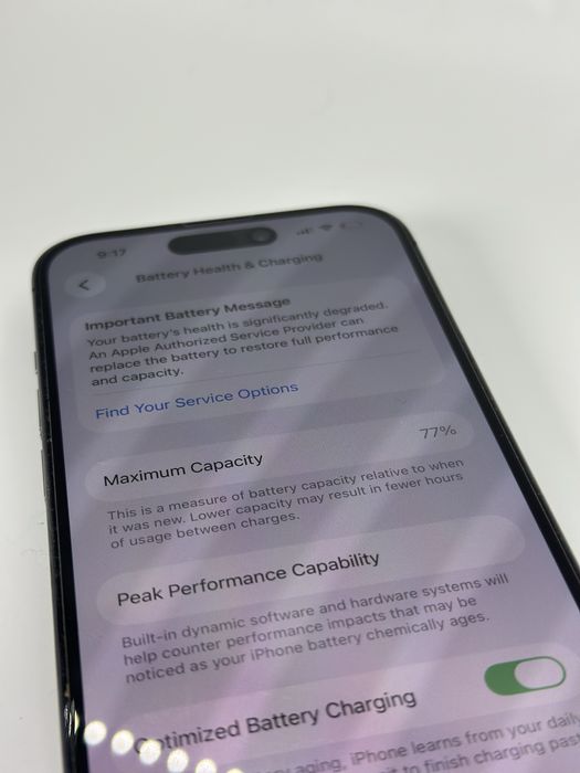 Vând iPhone 14 Pro, versiune SUA – eSIM, capacitate 256 GB.