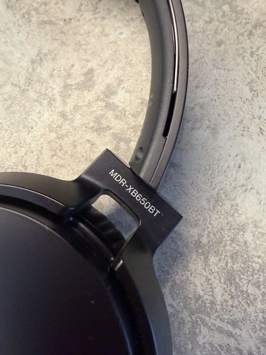Слушалки безжични Sony MDR-XB650BT