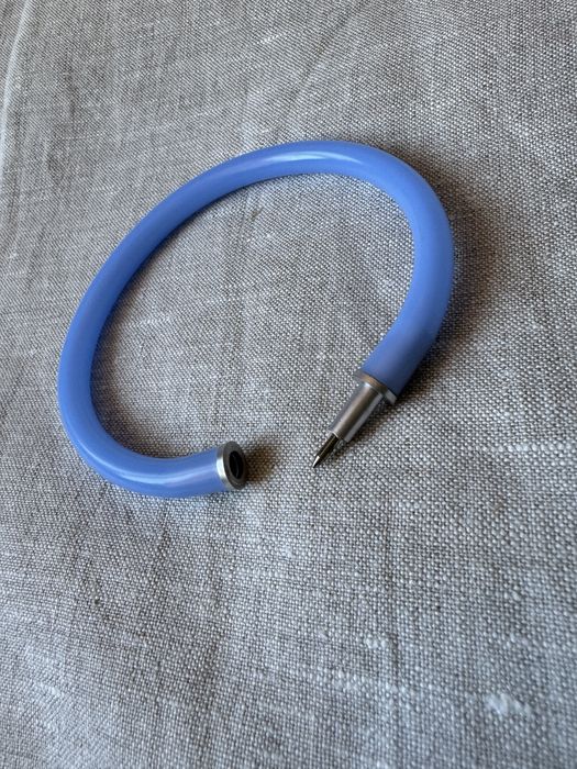 Ручка-браслет