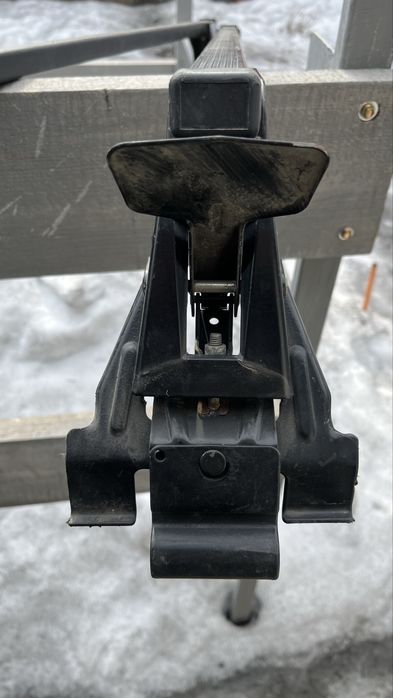 Багажникки на крышу