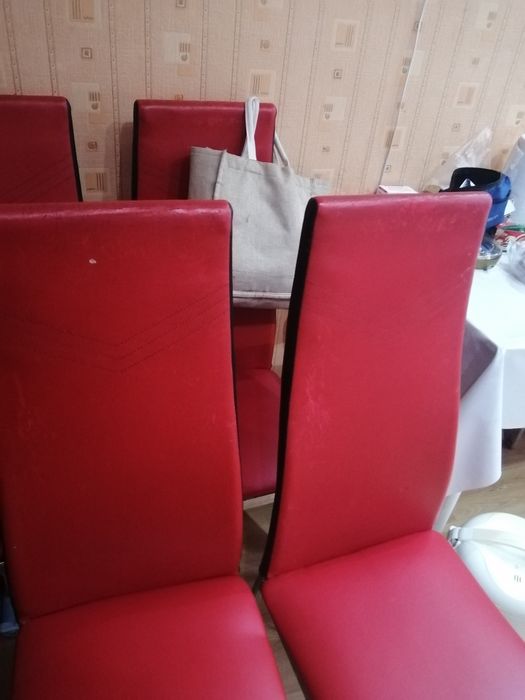 Продам стулья кухонные 4 шт