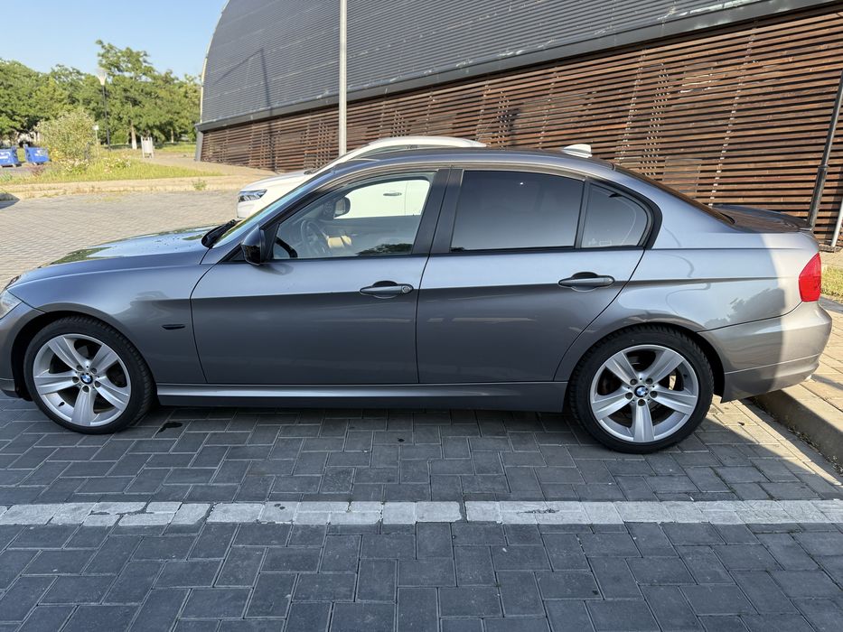 BMW. Seria3 e90.