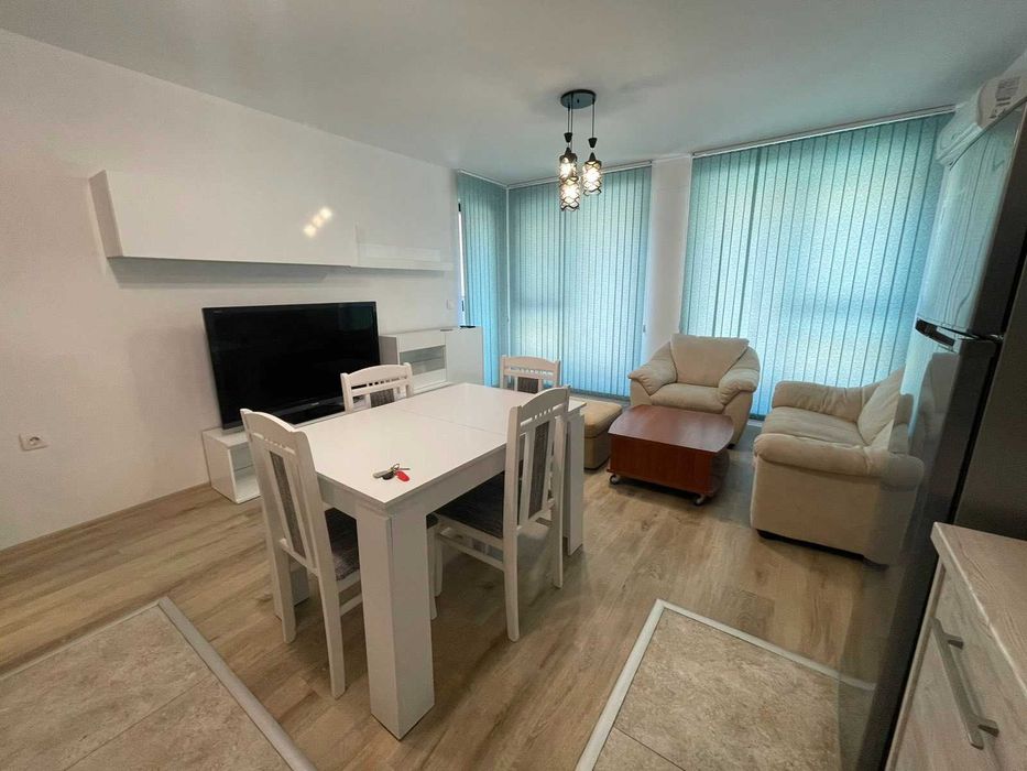 Дава се под наем Двустаен апартамент в Пловдив, Младежки Хълм - 60 кв.м за 550 € - Снимка #5