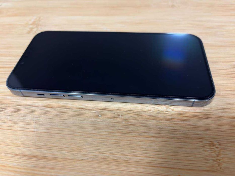 Продавам iPhone 13 Pro Max 256GB без забележки, за ценители!