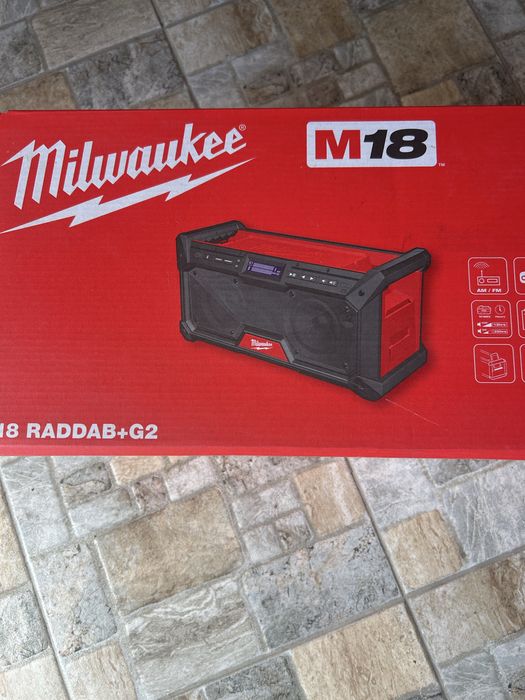 Radio profesional Milwaukee