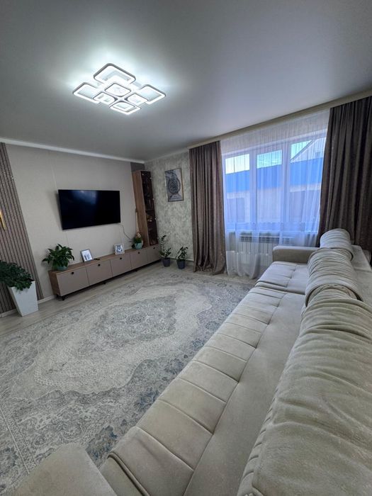 Дом 2021 г. Участок