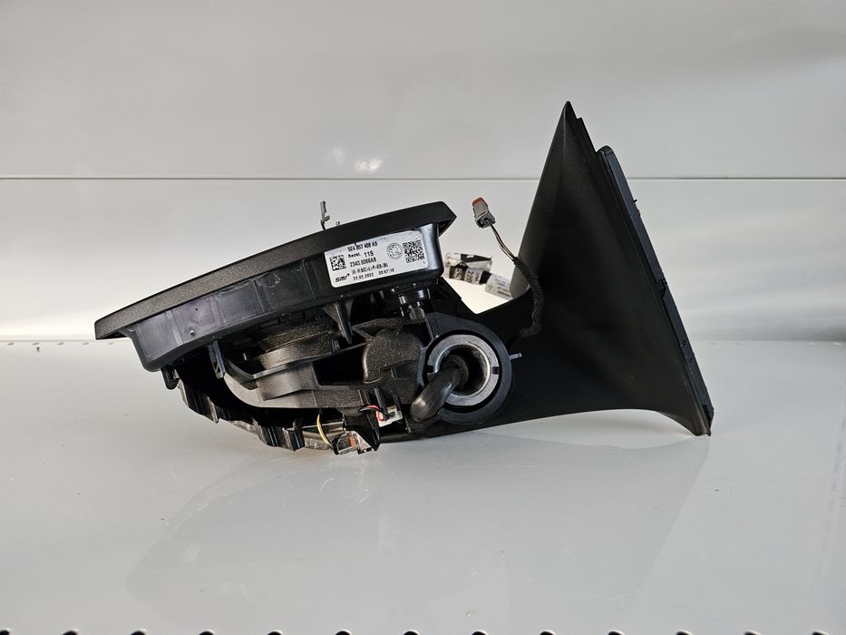Oglinda stanga Skoda Octavia 5E cod  5E4 857 408 AB