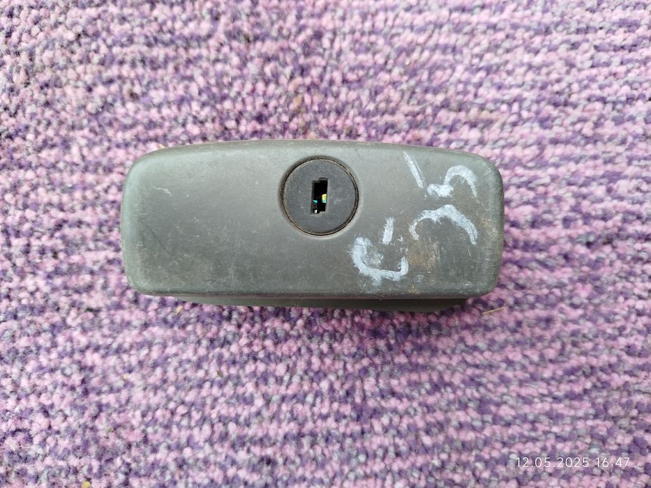 Продам запчасти на автомобиль