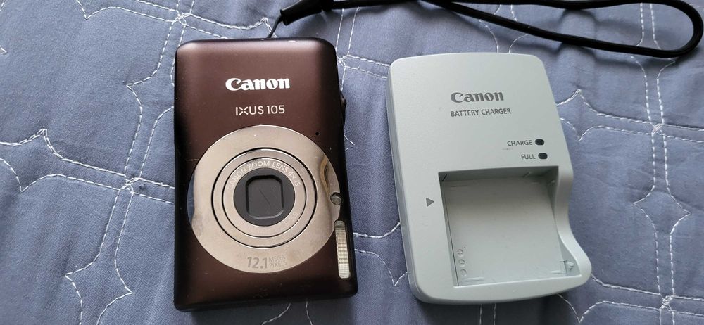 Aparat Foto Digital Canon 12.1Mp  Ixus 105 Silver fuctional inpecabil
