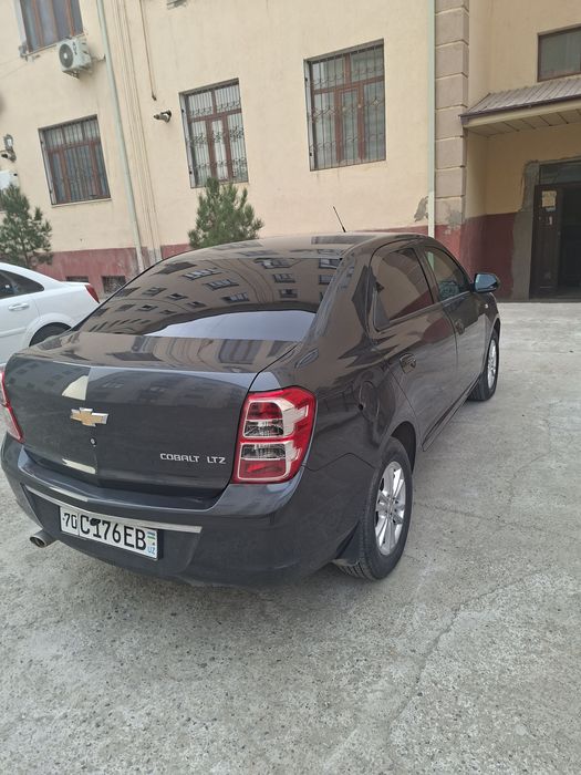 Кобальт 2024 мокрый асфальт