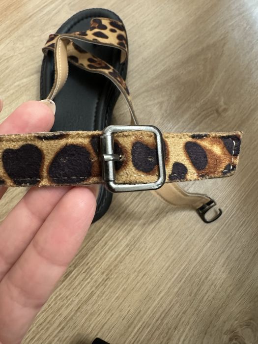 Сандали женски Тренд