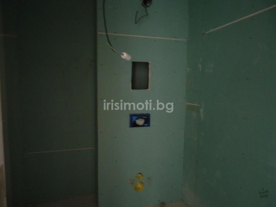 Продава се Тристаен апартамент в София, Манастирски ливади - 118 кв.м за 2496 €/кв.м - Снимка #8