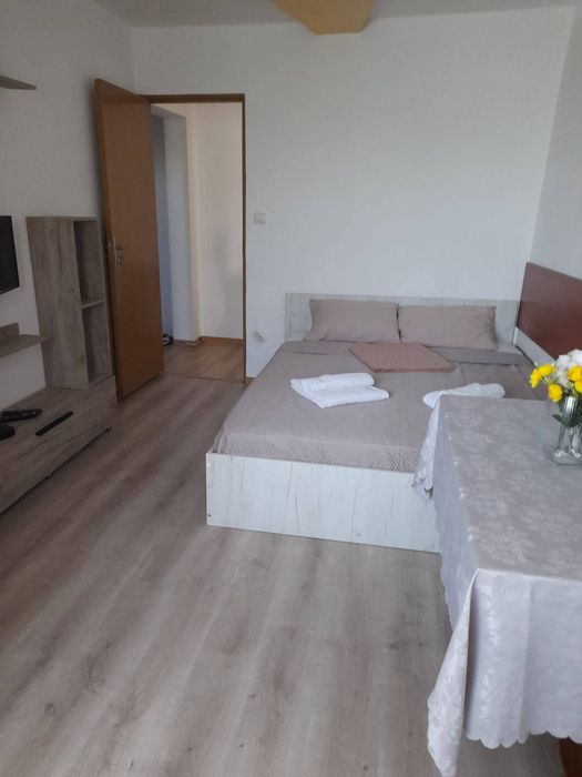 Apartament de închiriat