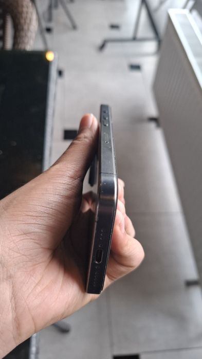 Iphone15pro ikta simkartali ime otkan