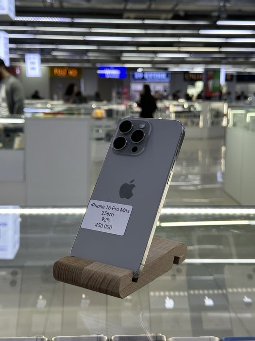 Идеал! Айфон Iphone 16 pro max  256гб 92%