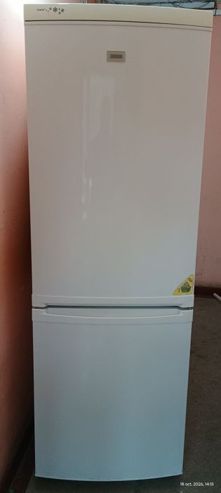 Combina Zanussi stare ff bună