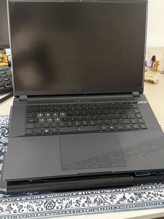 Laptop Aorus G16X