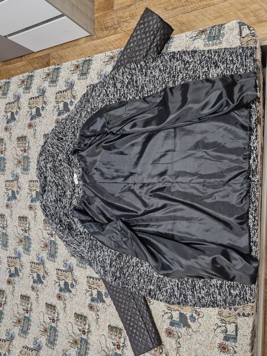 Верхняя женская одежда