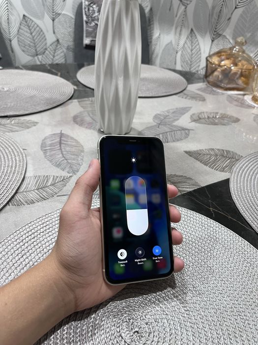 iPhone айфон 11 идеальное состояние