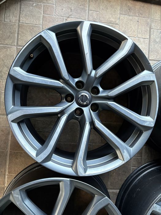 Оригинални джанти Volvo / Волво 20" 5х108
