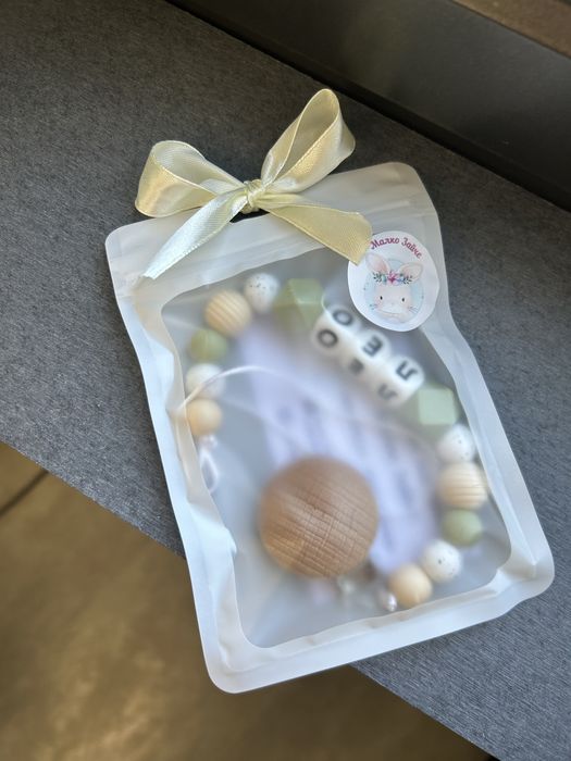 Клипс с име силиконов; персонализиран