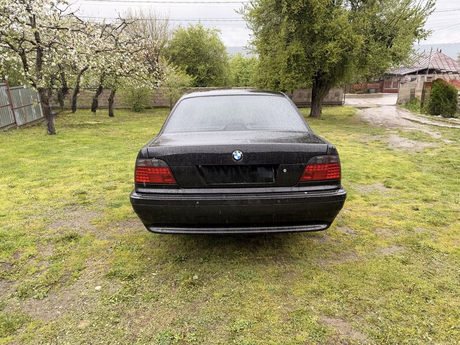 BMW 728i E38 2.8 Benzină Automat 1998 – Clasic, Spațios, Preț Bun