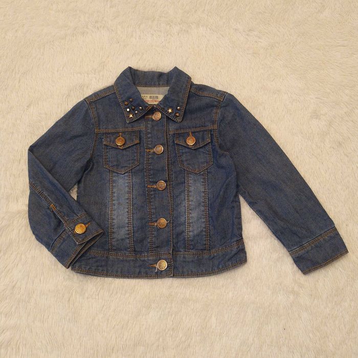 Куртка джинсовая ZARA на девочку д1110