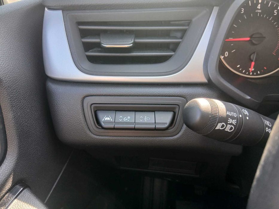 Renault Captur 2023 Noiembrie in Garantie